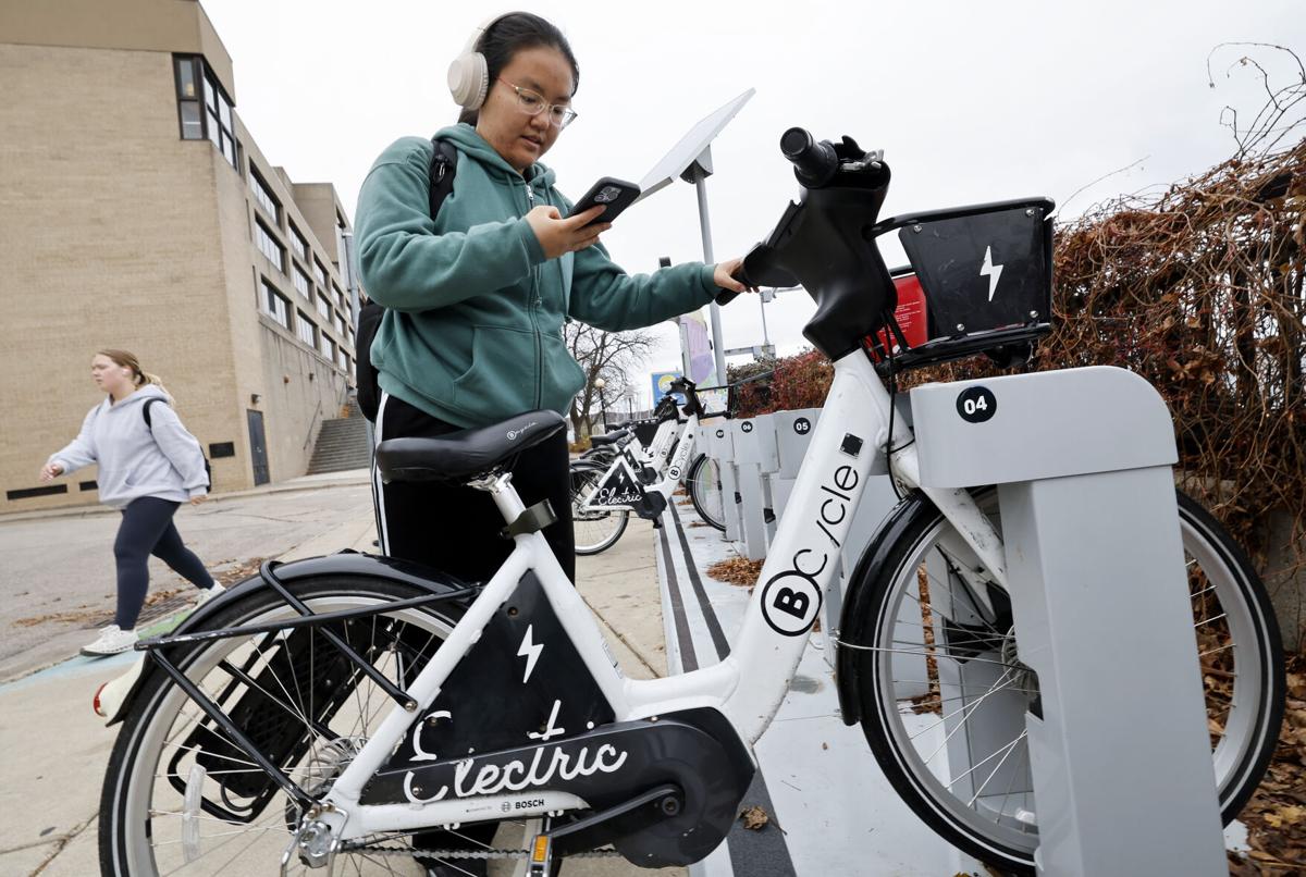 giant bicycle pump Control Tower Pro Floor Pump