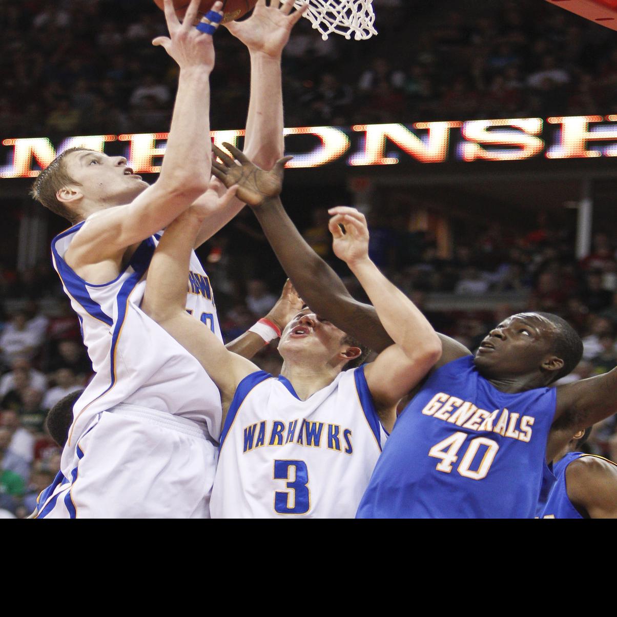 Badgers Men S Basketball Former High School Teammates Zak
