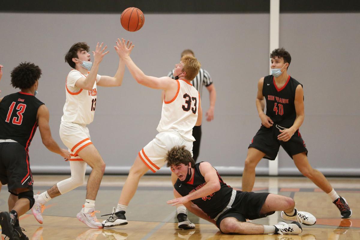 120221_basketball_10-12022021205303