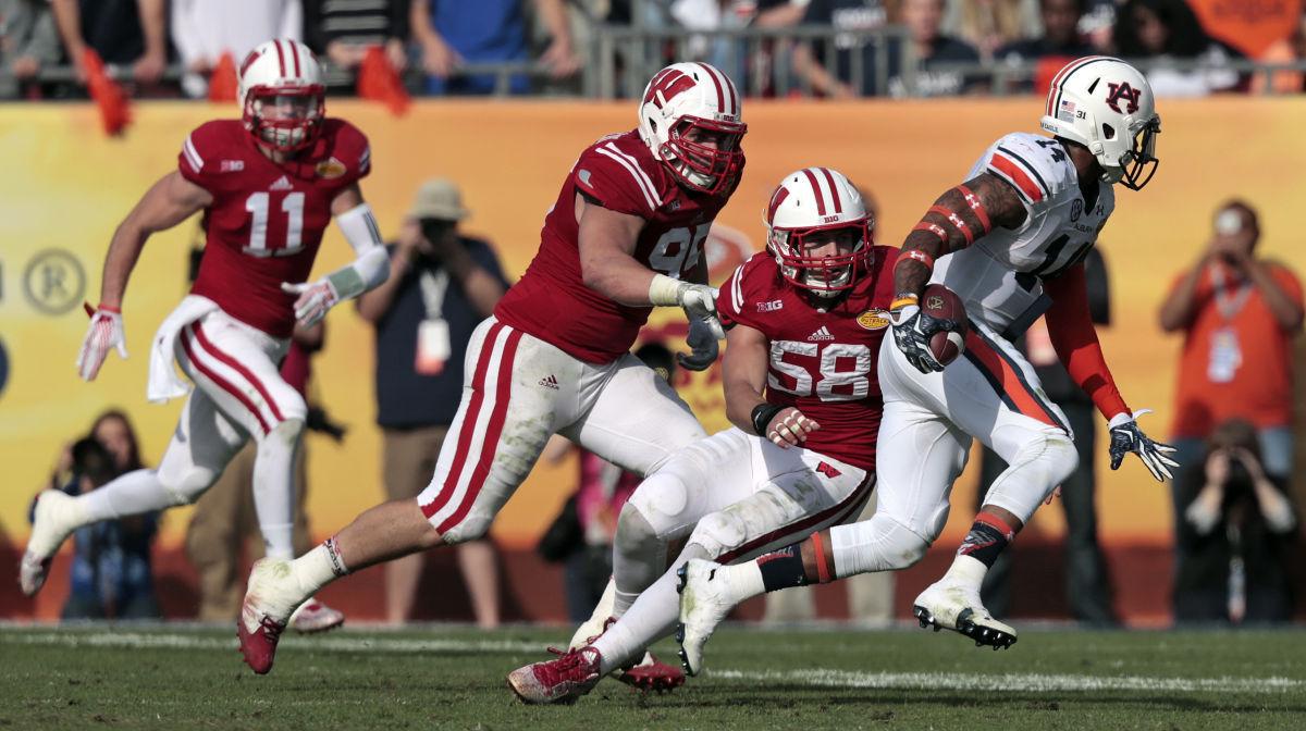 2015 Outback Bowl Wisconsin 34 Auburn 31 Ot Madison Com
