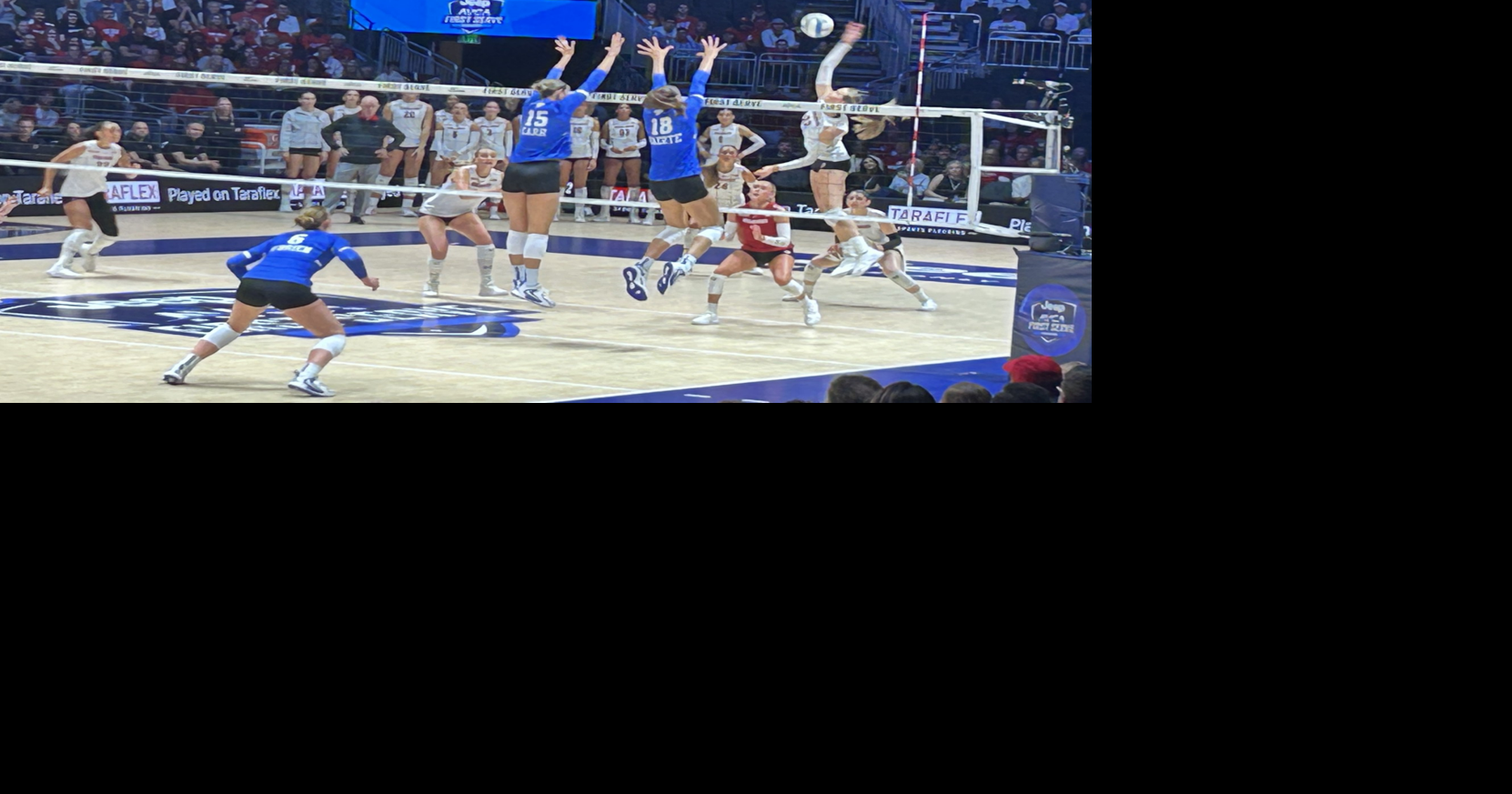 3 things that stood out from Wisconsin volleyball's season-opening loss to Kentucky