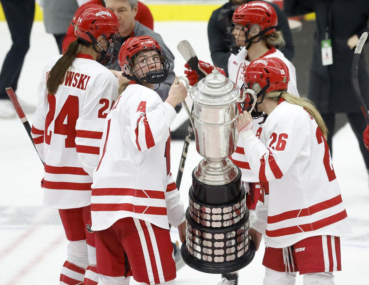 Wisconsin women's hockey routs rival, clinches WCHA title