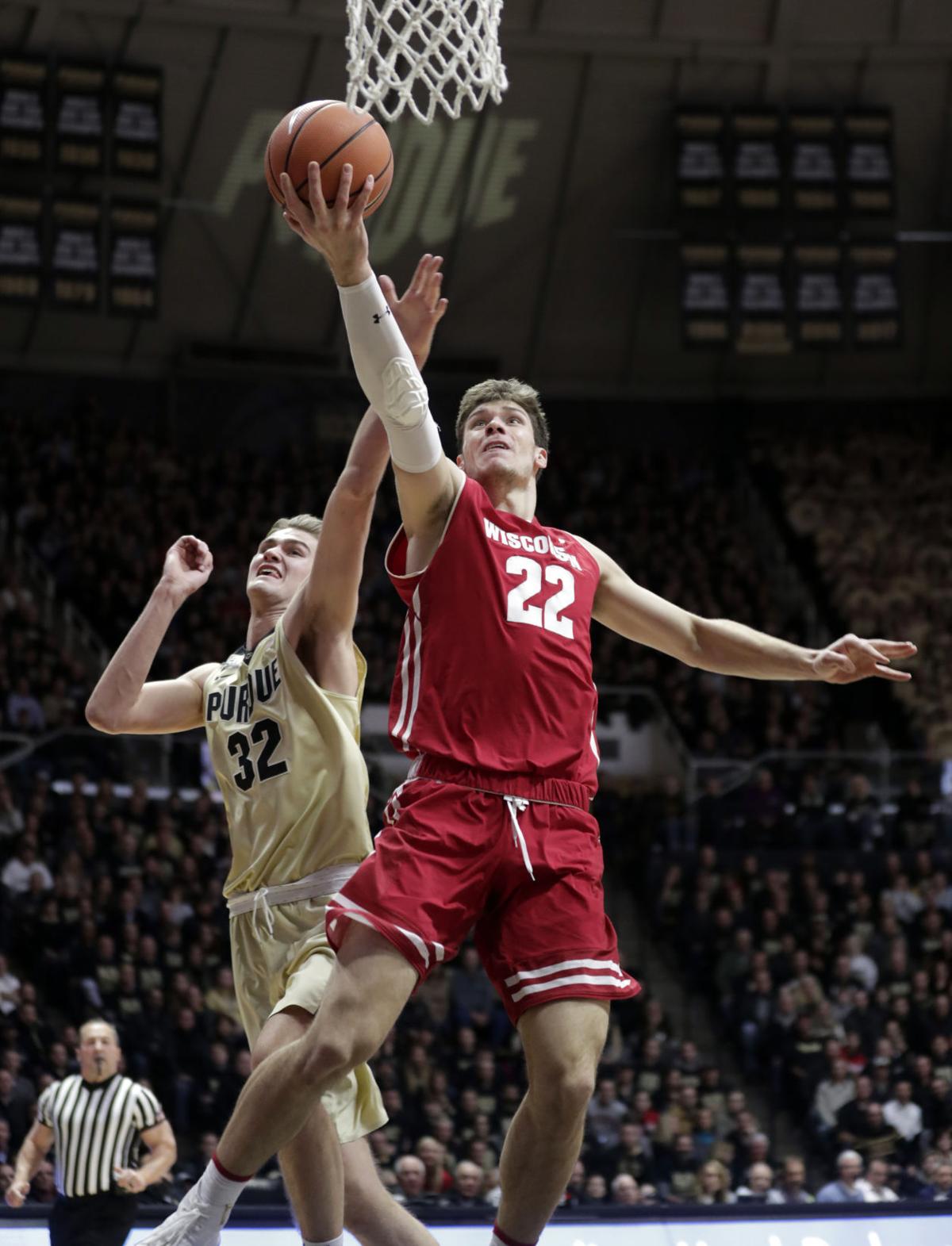 Badgers Men S Basketball Wisconsin Overmatched As No 3 Purdue
