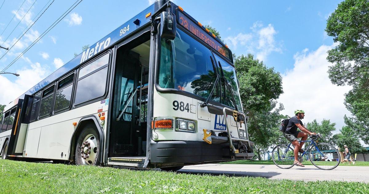 Madison Bus Driver Madison bus drivers agree on new contract with city
