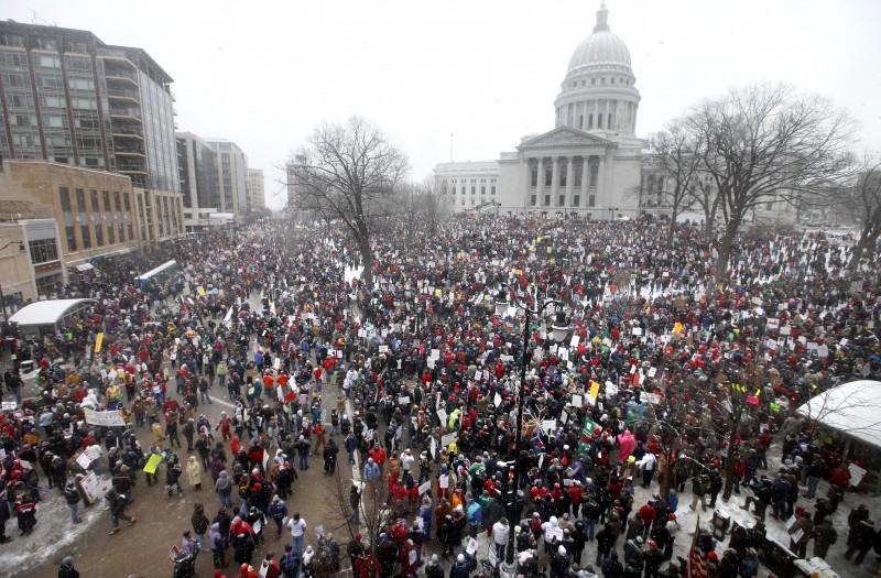 Capitol Protests 2-26 04-02262011172111.jpg