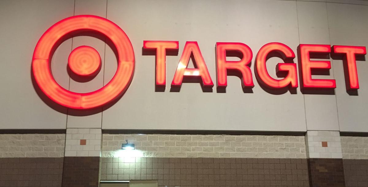 Thanksgiving shopping 2016, shoppers outside Target, State Journal photo