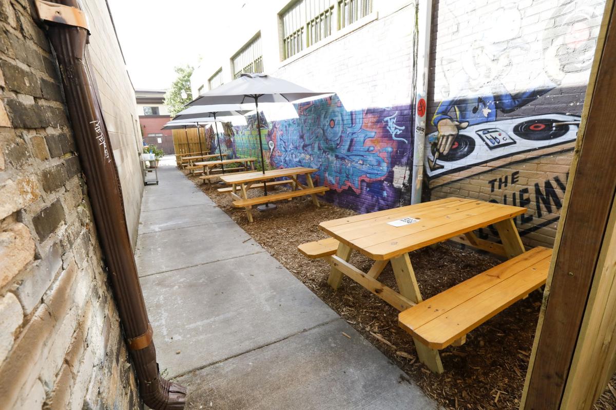 Patio Pleasures Outdoor Dining Flourishes Through A Pandemic Summer Food Drink Madisoncom Patio Pleasures Outdoor Dining Flourishes Through A Pandemic Summer Food Drink Madisoncom