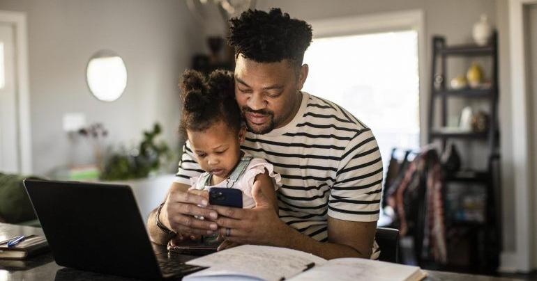 7 Black Financial Influencers to Follow in 2022 | Smart Change: Personal Finance | madison.com - Madison.com