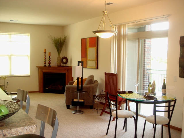 Autmncreek Model Living