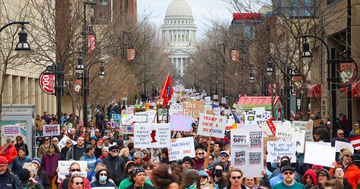 Thousands March In Photos: Thousands march downtown against Trump administration
