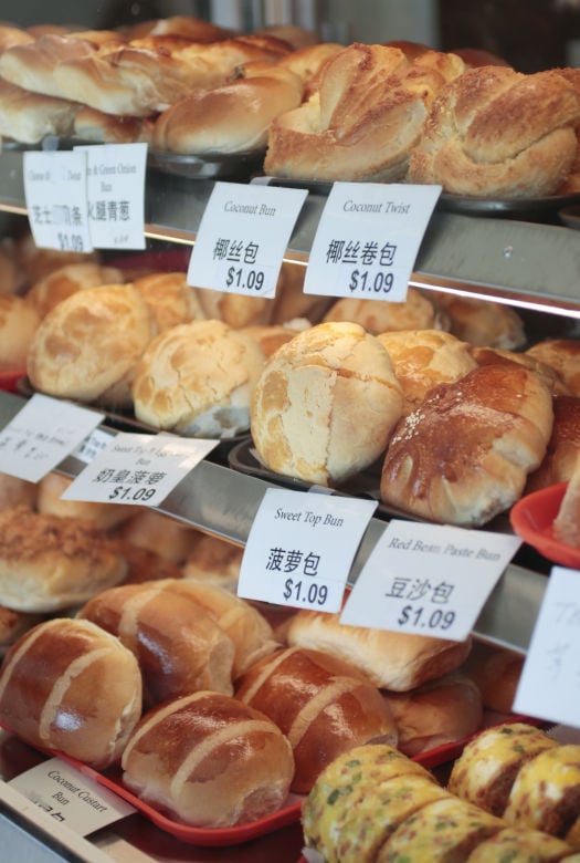 Restaurant Review Asian Bakery Is A Sweet Surprise Dining Reviews