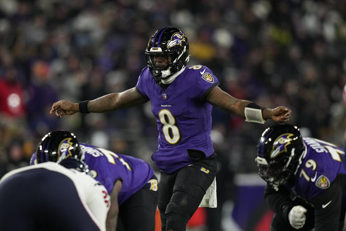 Week 7 MNF player props Lamar Jackson, Mike Evans & more
