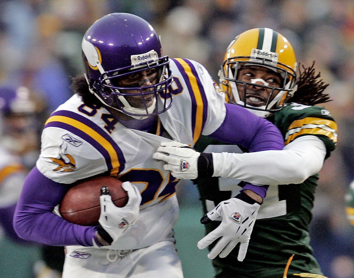 Ray Lewis Randy Moss Terrell Owens Brian Urlacher Highlight 8