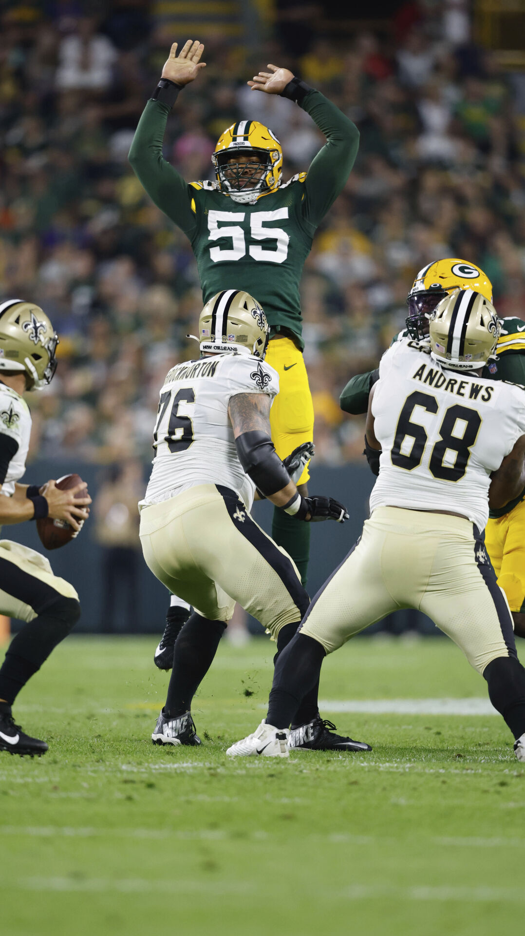 GALLERY: Packers beat Saints 20-10 at Lambeau Field - WTMJ