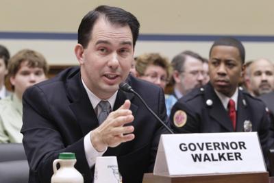 Scott Walker, Mahlon Mitchell