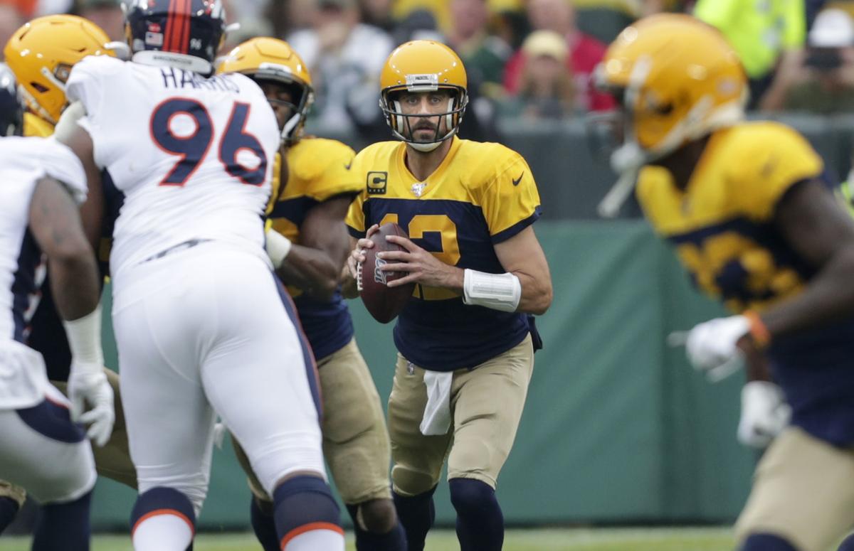 Aaron Rodgers, game manager? Despite defensive success, Packers QB