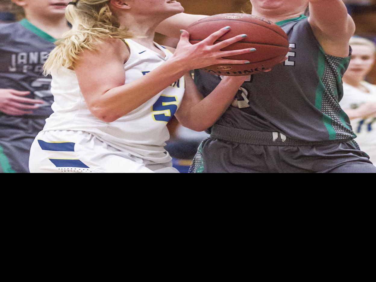 Prep Girls Basketball Janesville Parker S Julia Hartwig Commits