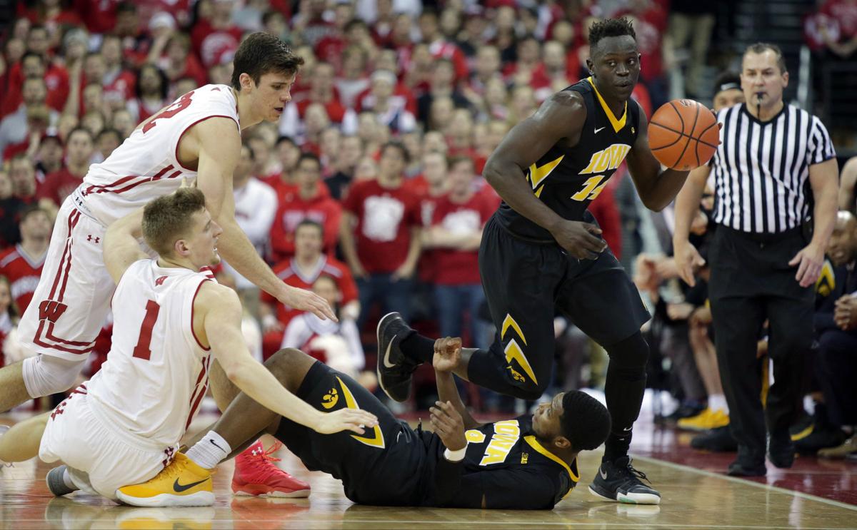 Badgers Men S Basketball Where Is Wisconsin Projected In The Ncaa