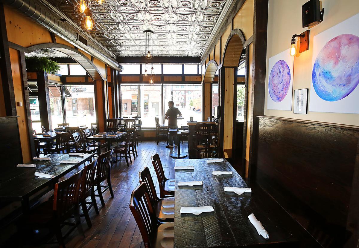 Tin Fox interior