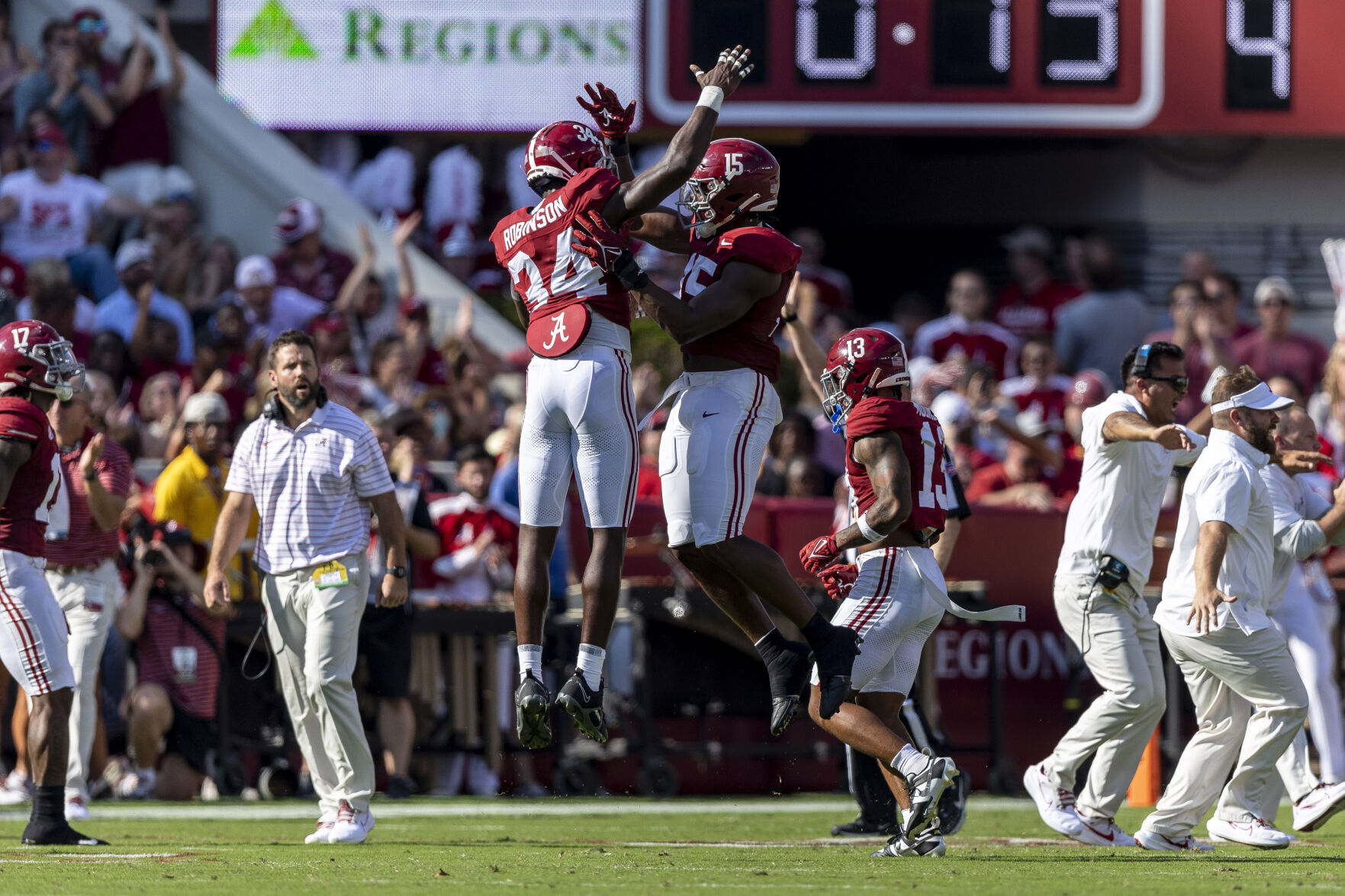 Alabama’s Offense Shines in Second Half, Beats Mississippi