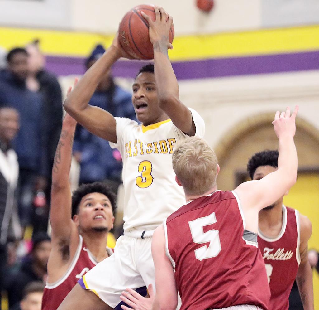 Madison East Senior Keonte Jones Makes College Choice For Men S