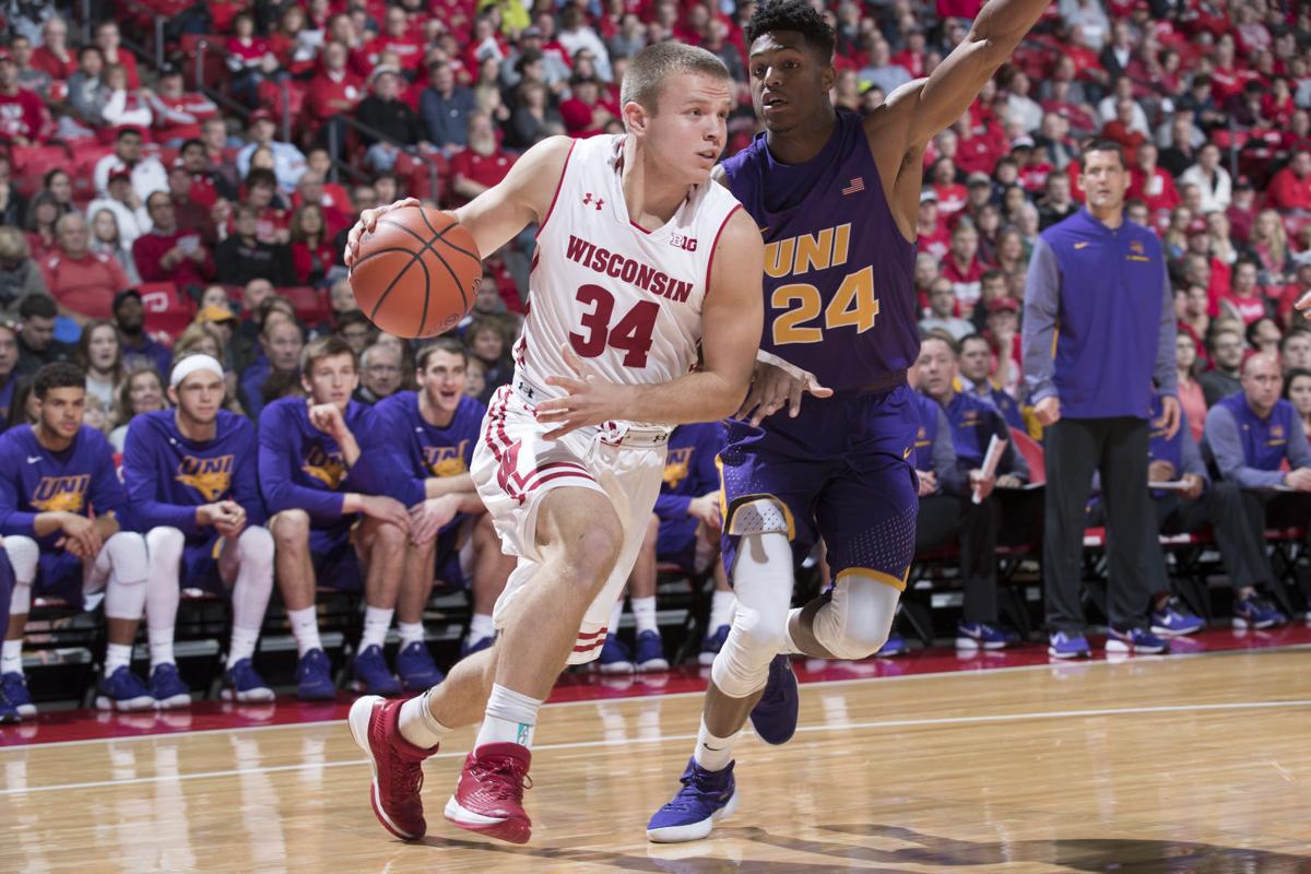 Badgers Men S Basketball Hallmark Defense Takes Northern Iowa Out