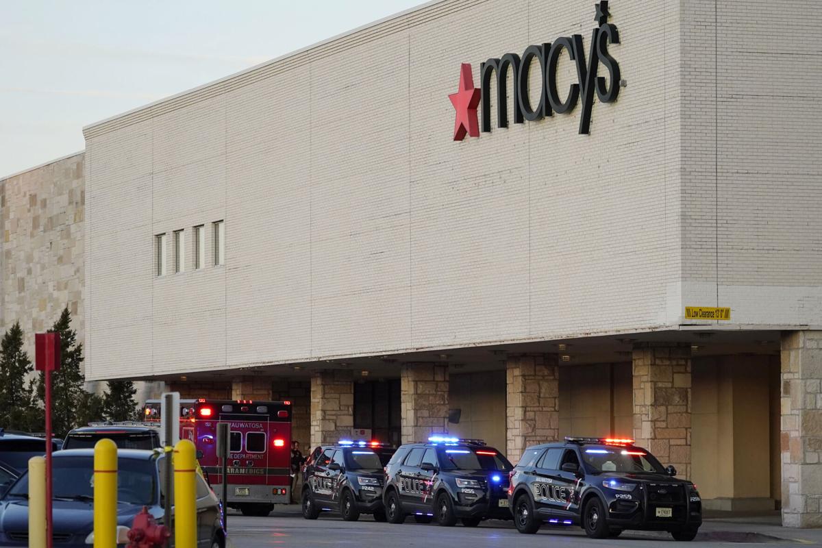 Mall Incident Wisconsin