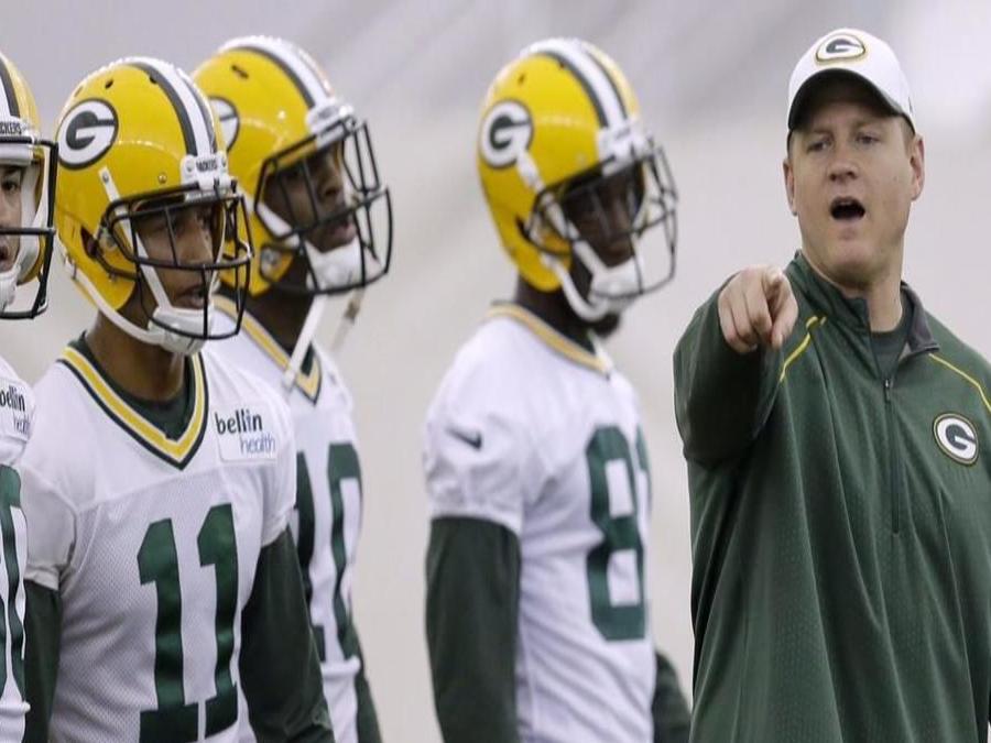 After Unique Offseason Packers Quarterbacks Coach Luke Getsy Aims To Keep Building Connection With Aaron Rodgers Prepare Young Backups Pro Football Madison Com