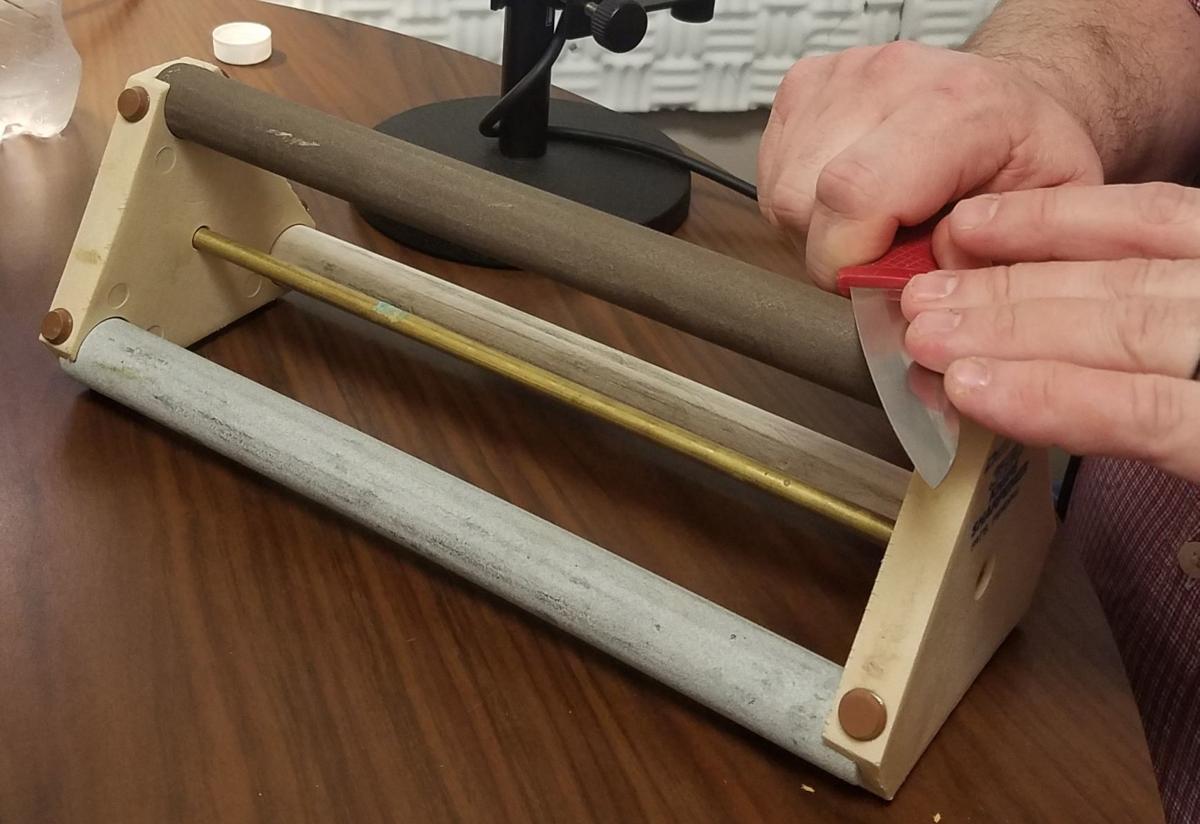 Adam Haen knife sharpening close-up