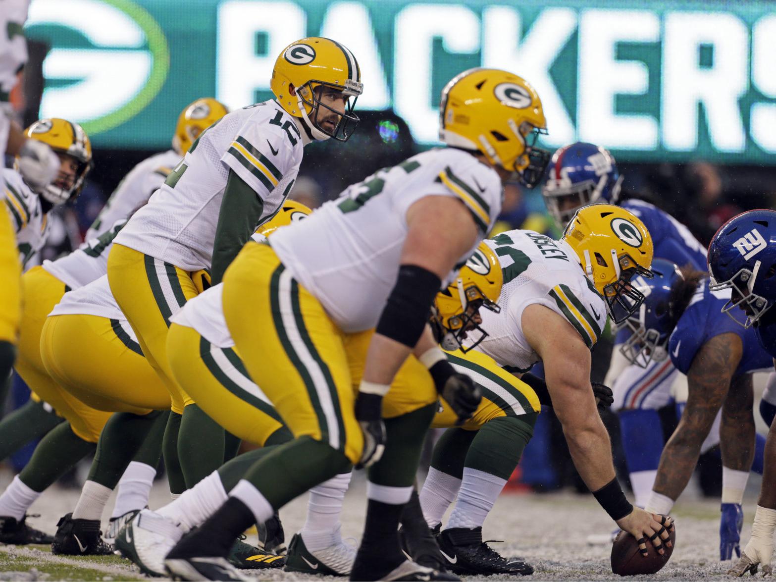 Tom Oates Packers Offensive Line Needs To Step Up Vs Bears Pro Football Madison Com