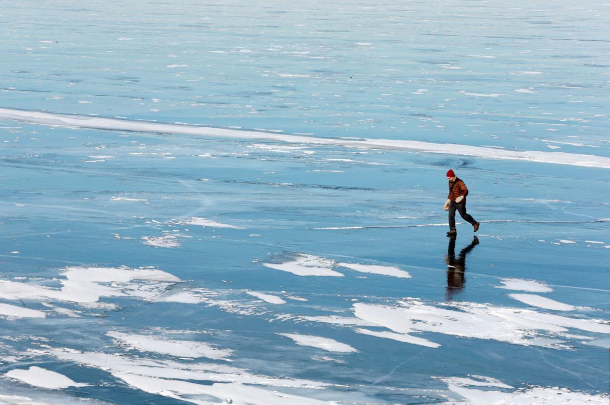 Lake Wingra On Cold December Day This >> Lake Mendota Officially Freezes Over Thanks To Recent Blast Of Cold Lake Wingra On Cold December Day This >> Lake Mendota Officially Freezes Over Thanks To Recent Blast Of Cold