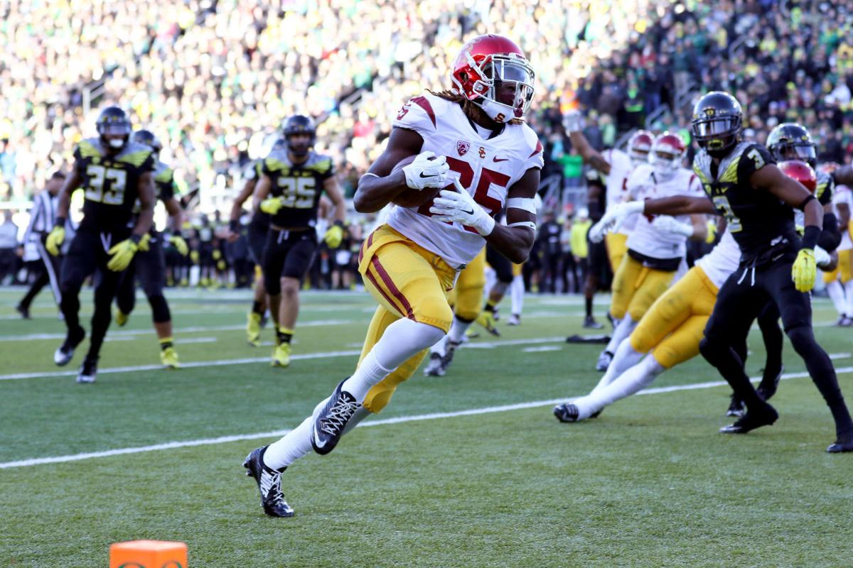 Badgers Football Film Room Usc Offense Will Be A Handful For