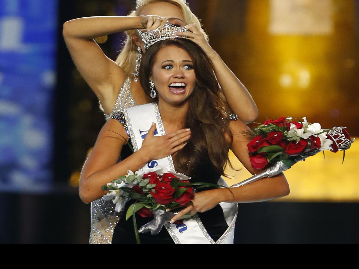 Photos Miss North Dakota Crowned New Miss America Entertainment Madison Com