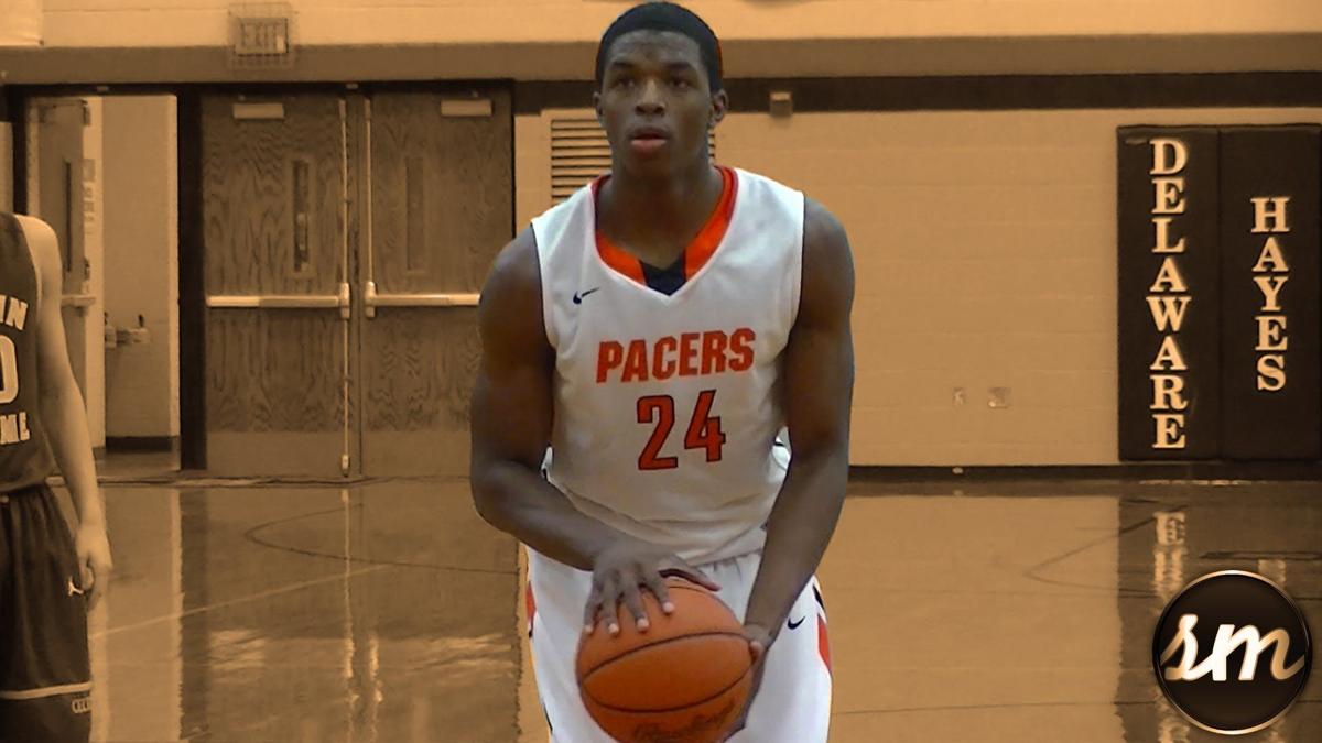 Badgers Men S Basketball Khalil Iverson A Small Forward From