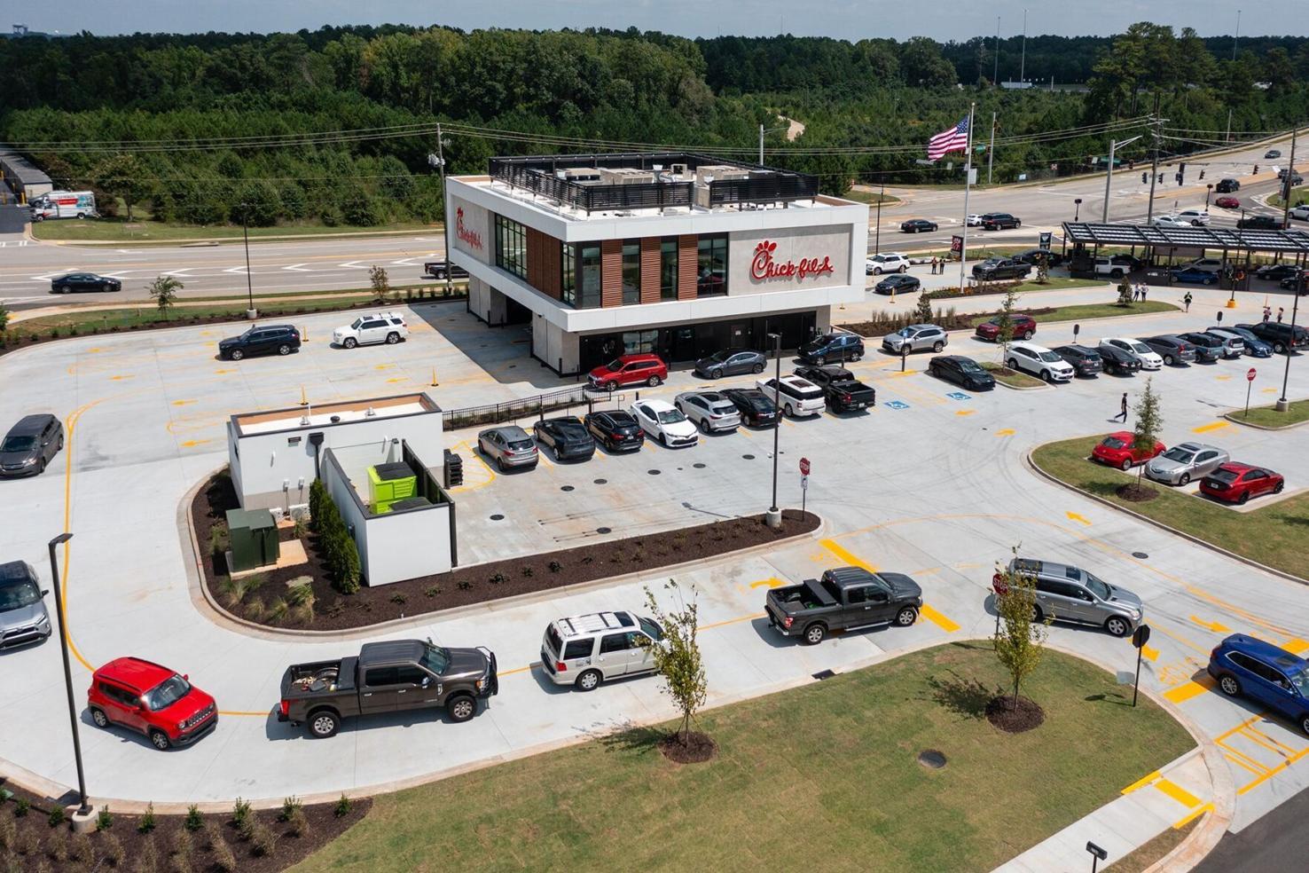 Red Lobster and TGI Fridays are closing. Here’s what’s moving in