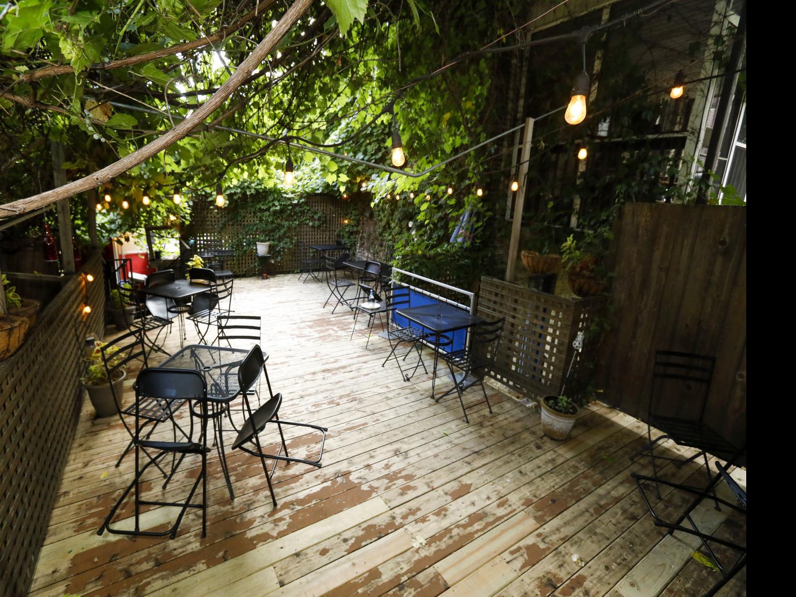 Patio Pleasures Outdoor Dining Flourishes Through A Pandemic Summer Food Drink Madisoncom