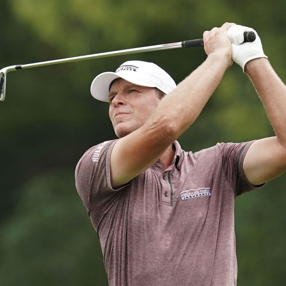 Steve Stricker 2 Off Lead After 1st Round Of Phoenix Open Pro Golf Madison Com Steve Stricker 2 Off Lead After 1st Round Of Phoenix Open Pro Golf Madison Com