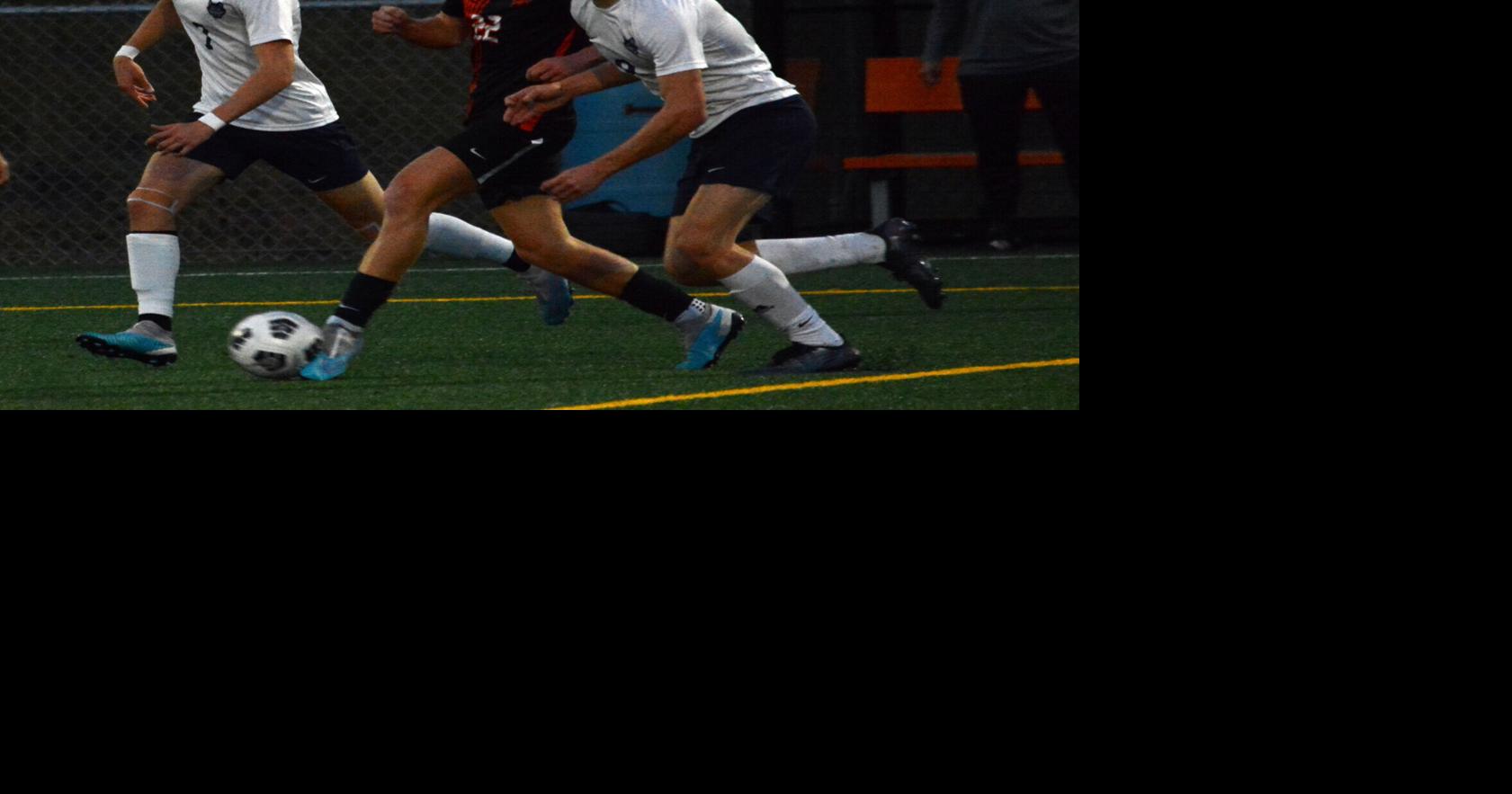 Final high school soccer rankings for Madison/WiscNews