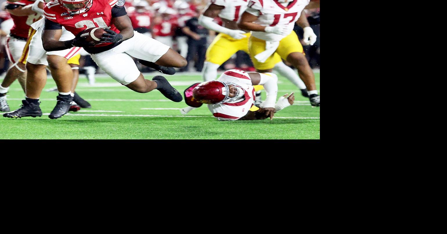 Wisconsin football transfer relishes chance to score on former team in upset win