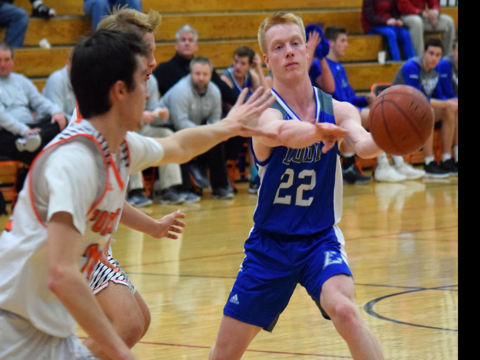 Prep Boys Basketball Preview Lake Mills Looking For A Capitol