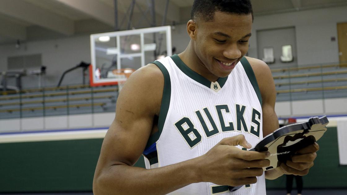 Flipboard: Giannis questionable vs. Kings after son's birth