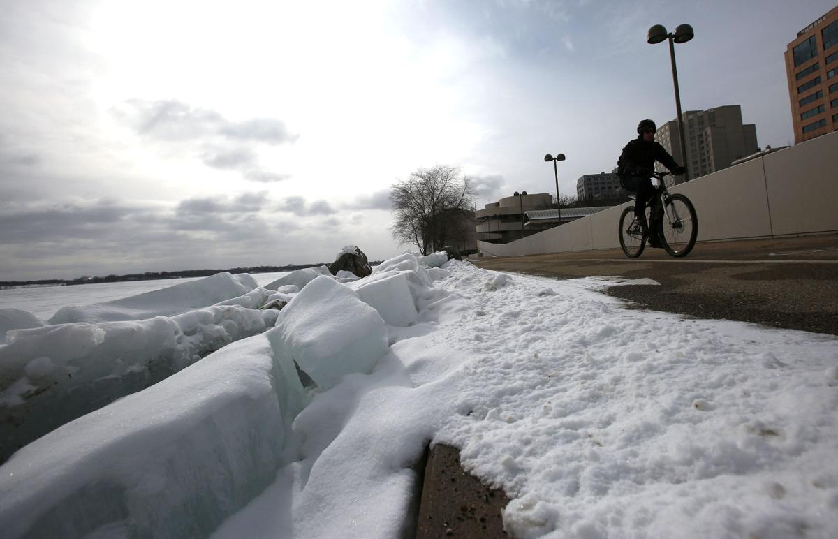 February's snow total falls short of average in Madison