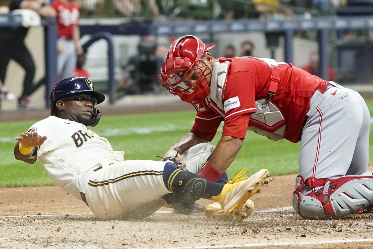 Jesse Winker homers three times as Reds sweep the Cardinals - Red Reporter