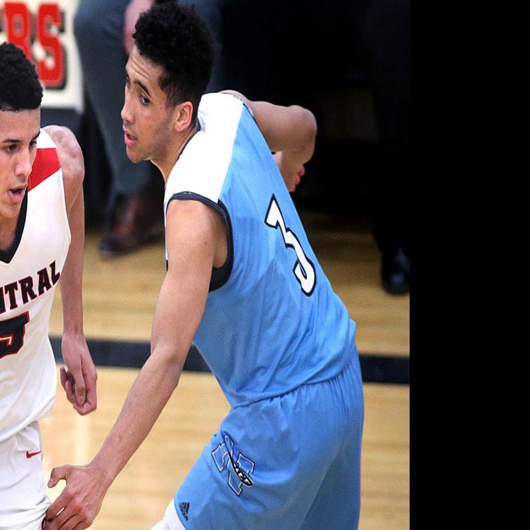 Johnny Davis Dazzled For La Crosse Central Looks To Do The Same