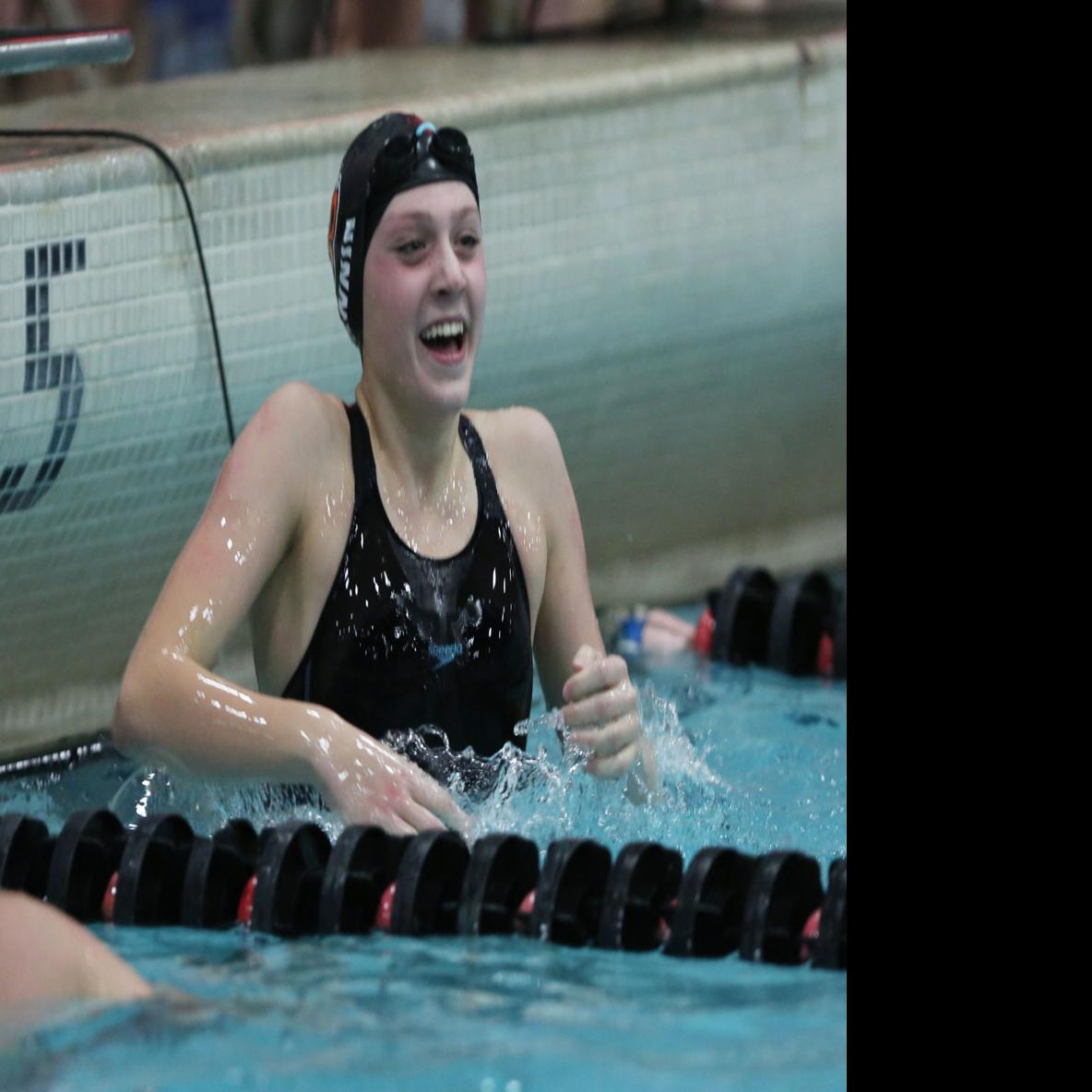 Wiaa State Girls Swimming Middleton To Face Challenge From Cedarburg Arrowhead In Division 1 Team Race High School Swimming Madison Com