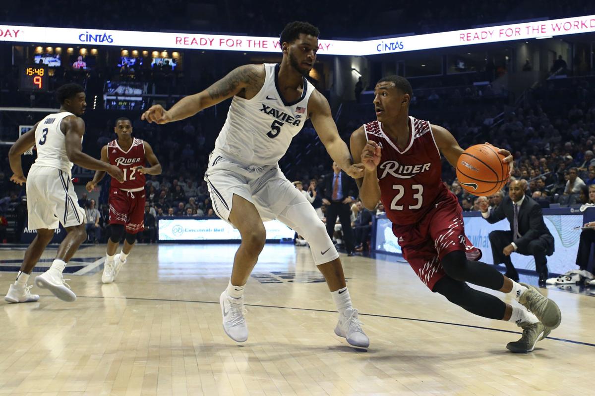Explore The Wisconsin Badgers 2019 20 Men S Basketball Schedule