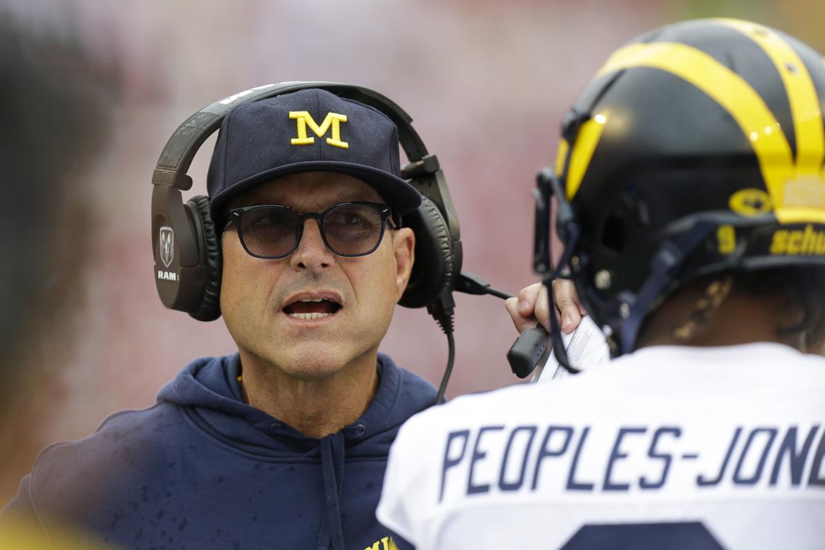 Jim Haubaugh against Badgers, AP photo