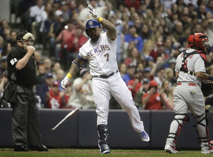 Paul Goldschmidt homers; Cardinals beat Brewers