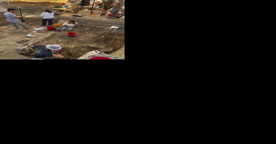 Jewelry, ornate pottery show 3,000-year-old Cypriot city was a key trading hub, scientist says - Vimarsana News