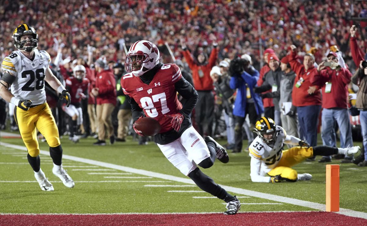 Badgers Receivers Danny Davis Quintez Cephus Showcase Big Play
